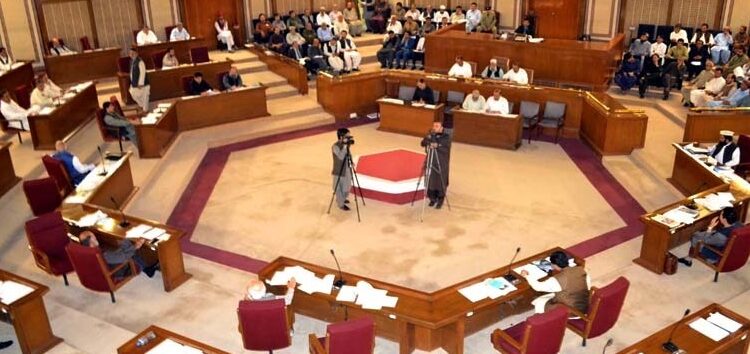 کوئٹہ کی آدھے سے زیادہ آبادی گیس سے محروم ہے، اراکین بلوچستان اسمبلی