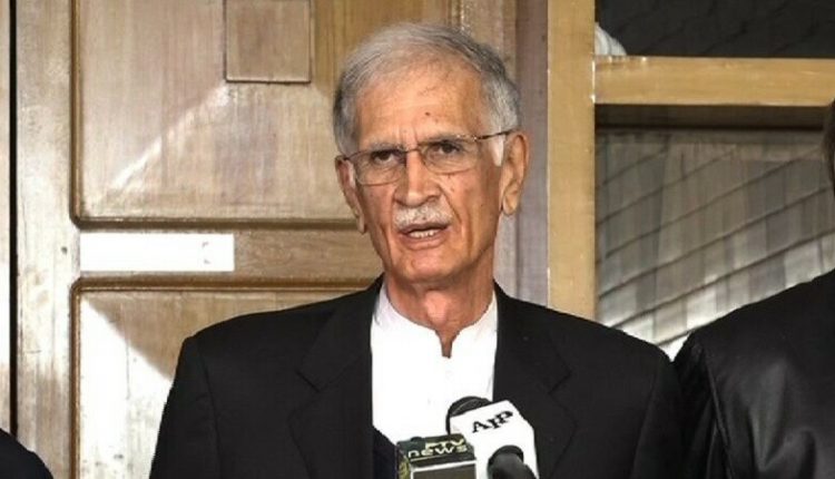 ملک کے حالات بگڑ رہے ہیں، عوام کا فیصلہ تسلیم کریں، پرویز خٹک