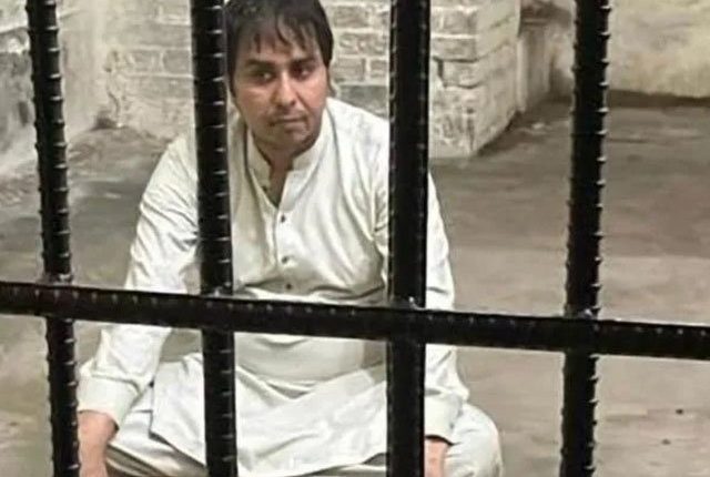 پی ٹی آئی نے شہباز گل پر تشدد کے ثبوت اسلام آباد پولیس کو دے دیے