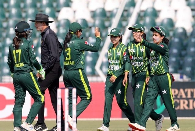 پہلا ٹی 20، آئرلینڈ ویمن ٹیم نے پاکستان کو شکست دے دی