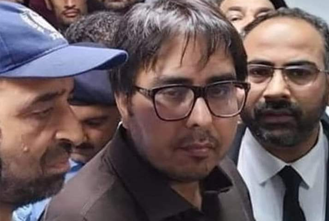 شہباز گل پر 22 نومبر کو فرد جرم عائد کرنے کا فیصلہ