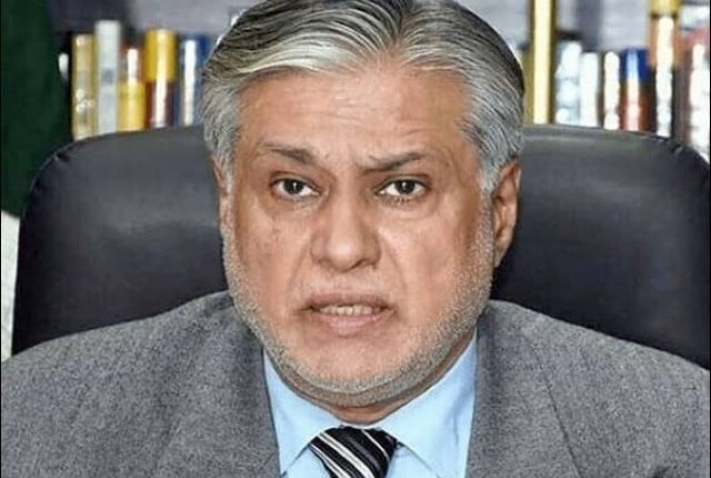 پاکستان کی معاشی ترقی اللہ تعالیٰ کے ذمے ہے، اسحاق ڈار