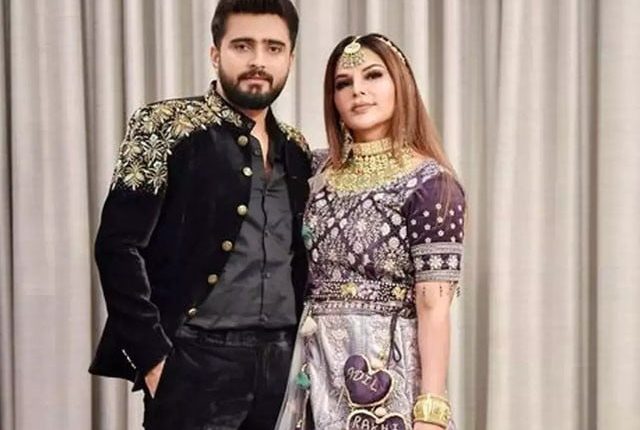راکھی ساونت کا علیحدگی کے بعد شوہرعادل پر ڈیڑھ کروڑ روپے فراڈ اور تشدد کا الزام