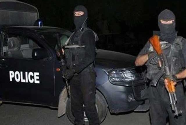مردان: سیکیورٹی فورسز سے جھڑپ میں کالعدم تنظیم کے 2 دہشتگرد ہلاک